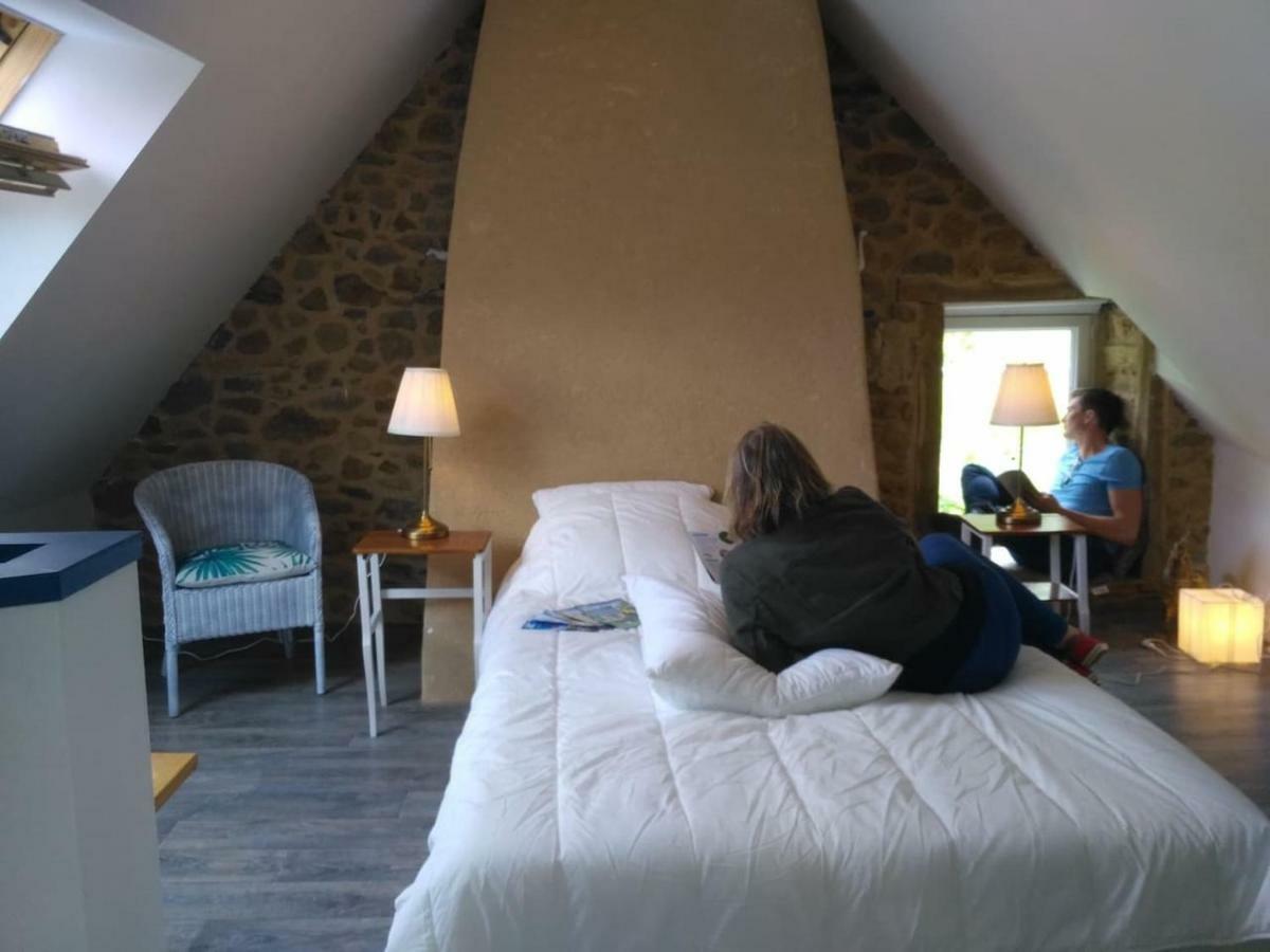 Gite Le Valet, T2 Classe 3 Etoiles, Entre Rennes Et Saint-Malo La Chapelle-aux-Filtzmeens Экстерьер фото